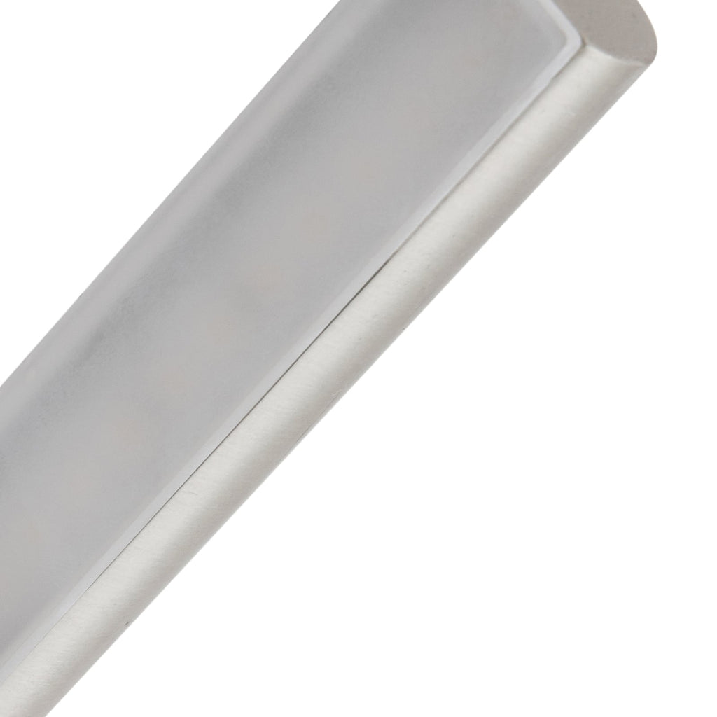 Montert LED leselampe Flexola dimbar nikkel 4W med støpsel ved seng