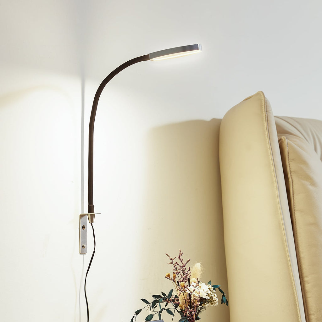 LED leselampe Flexola dimbar nikkel med klemme forfra