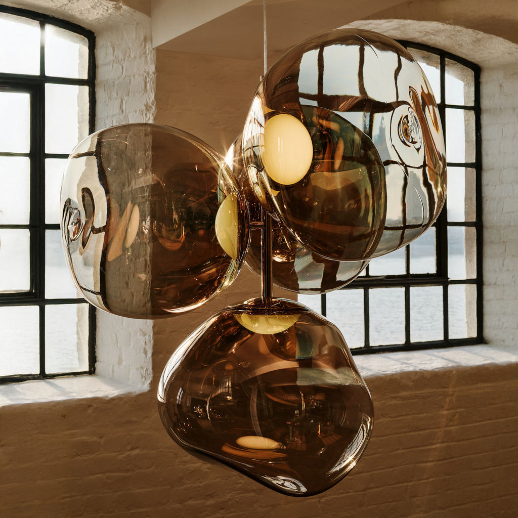 Detaljbilde av LED-lysekrone Melt Chandelier dimbar bronse