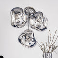 LED-lysekrone Melt Chandelier røykgrå forfra