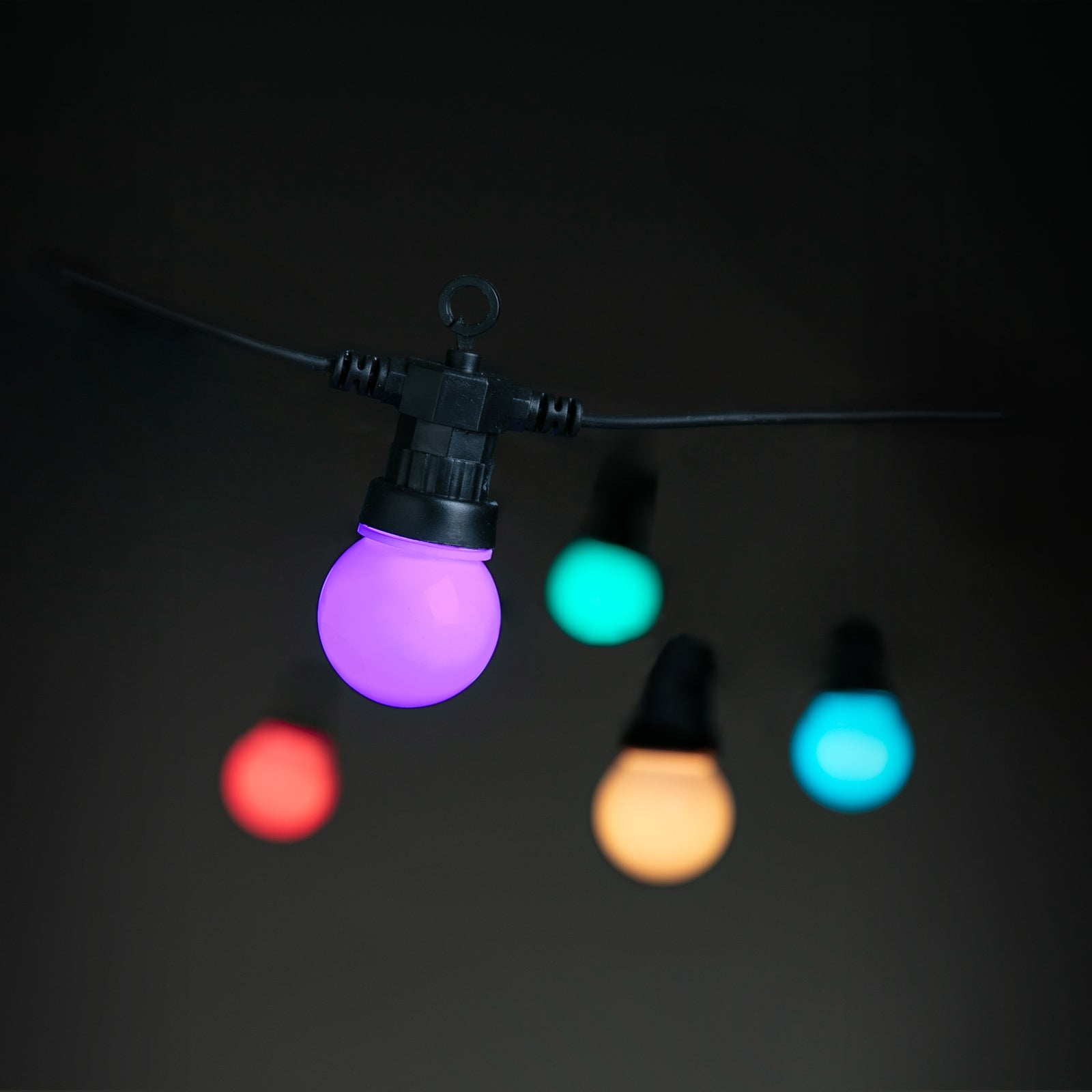 LED lyslenke 15 globe RGB dimbar IP65 WiFi 14 m bakside