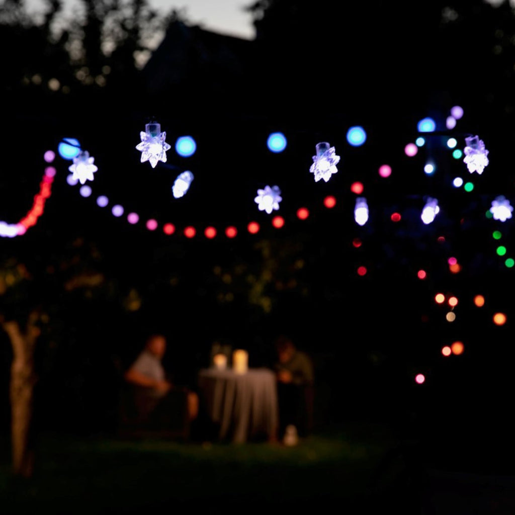 LED lyslenke 50 stjerner RGB dimbar Lite Bulb Moments nærbilde av LED-stjerner