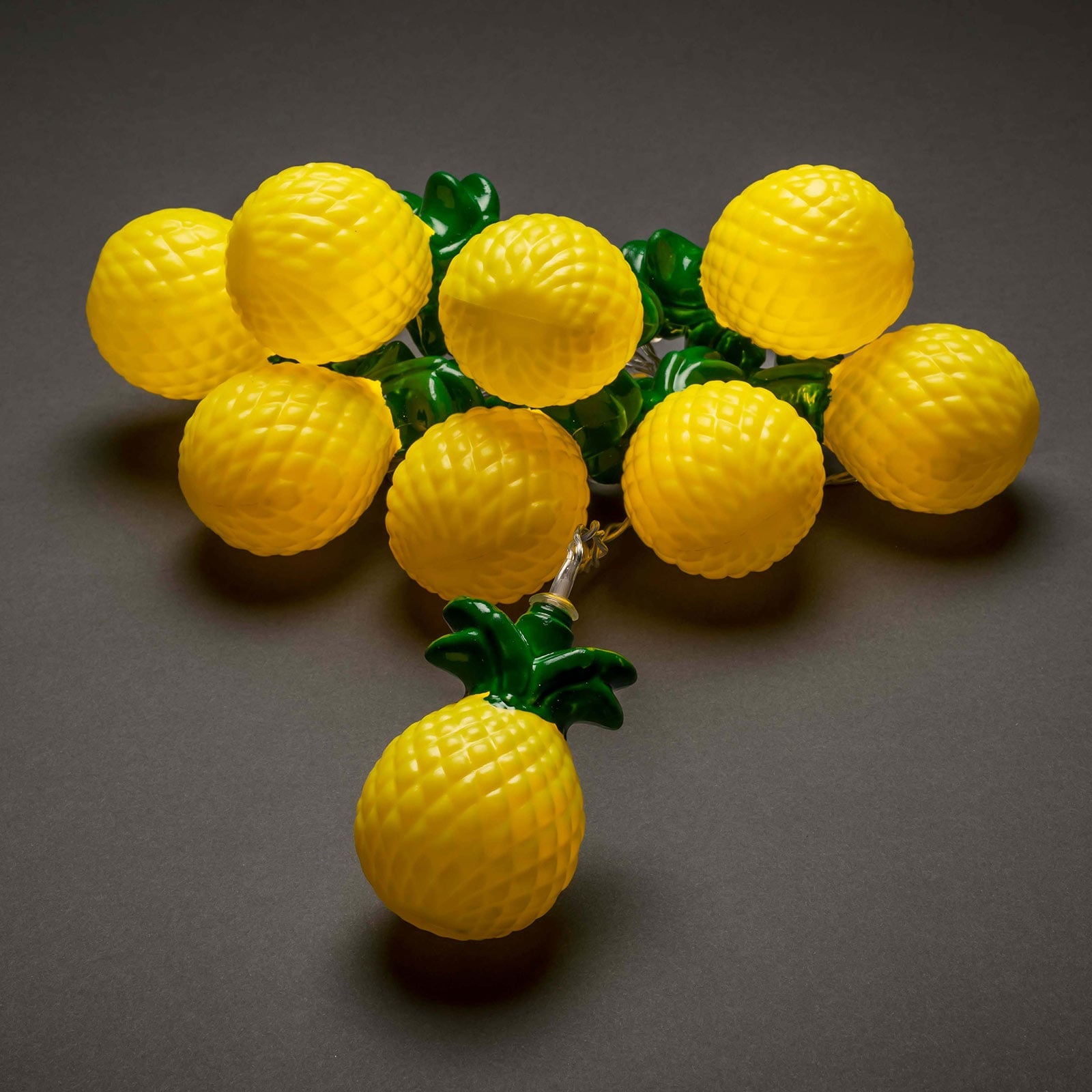LED lyslenke ananas 10 lys batteridrevet varmhvit 180 cm bakside