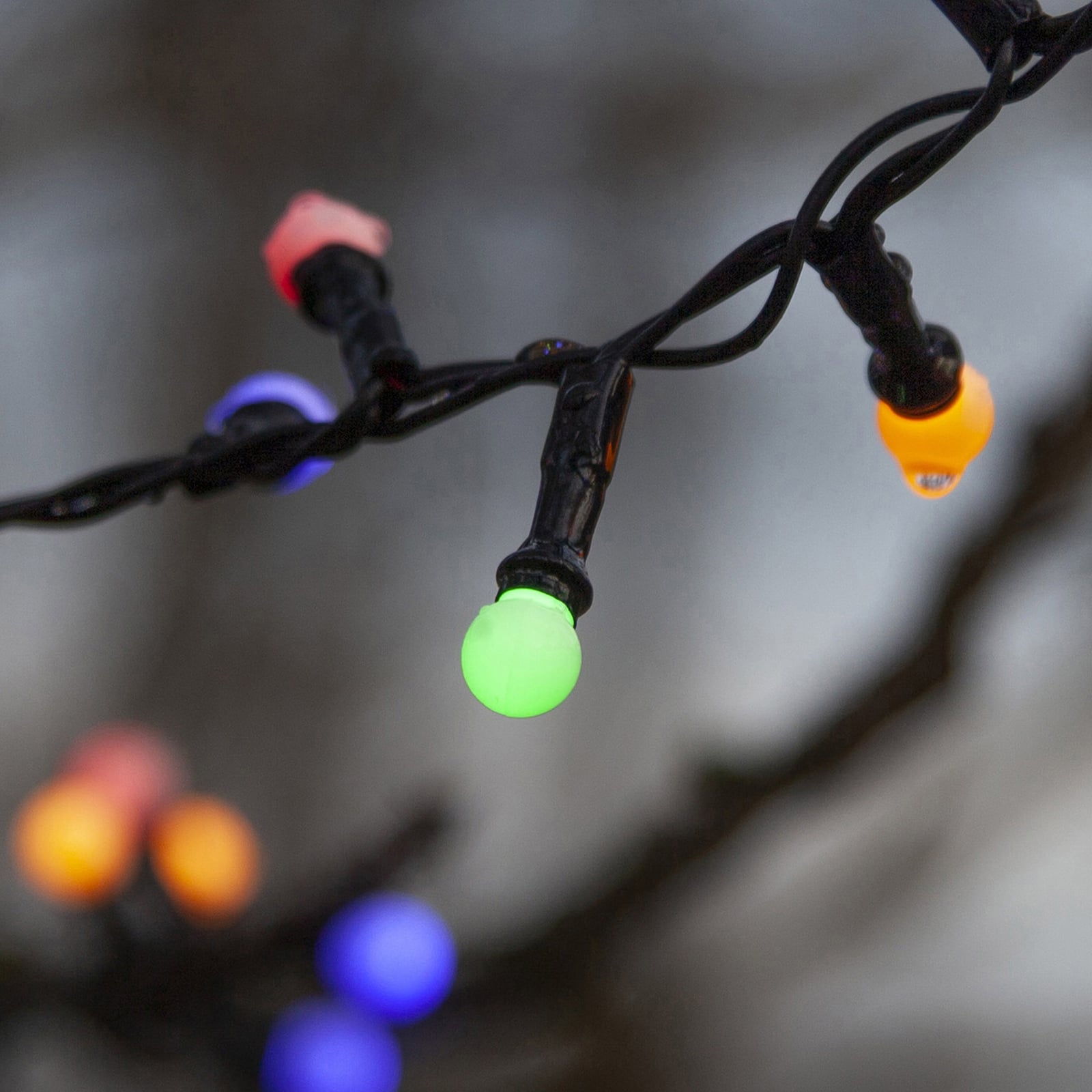 LED-lyslenke Berry Mini RGB med timer IP44 600 cm forfra