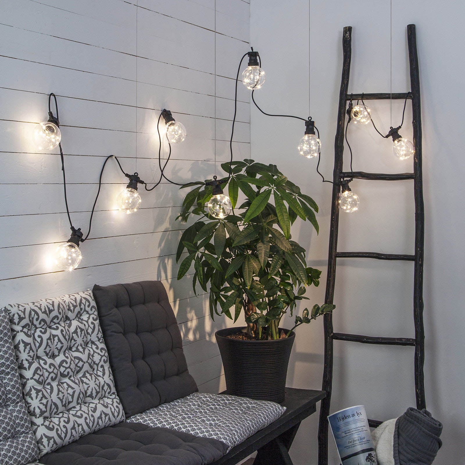 Detalj av LED-lyslenke Big Circus Dew Drops 10-lys IP44 med lampehode