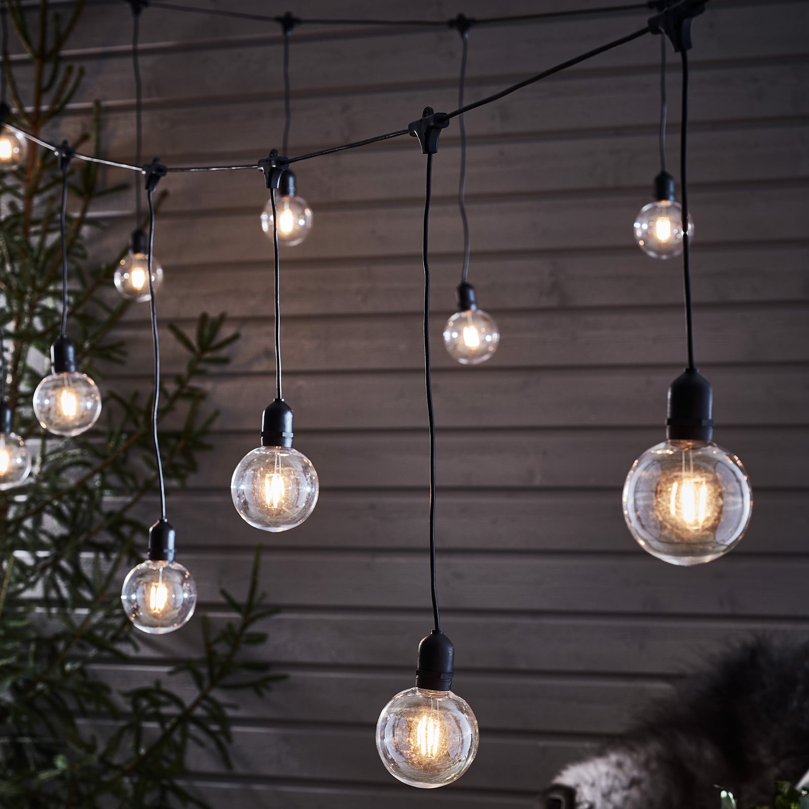 Detalj av LED-lyslenke Deco Extra utvidelse 400 cm IP44 Markslöjd