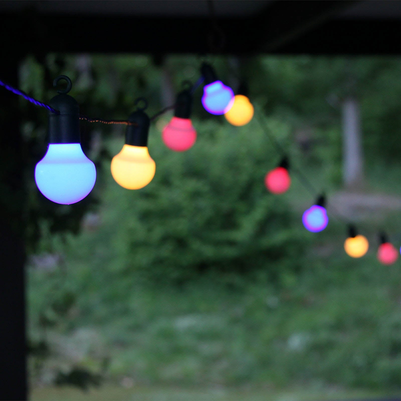 LED lyslenke Hooky RGB fargeskiftende 570 cm bakside