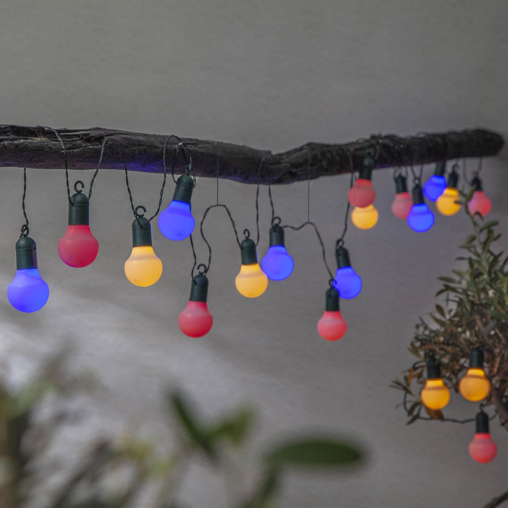 LED lyslenke Hooky RGB fargeskiftende 570 cm overblikk
