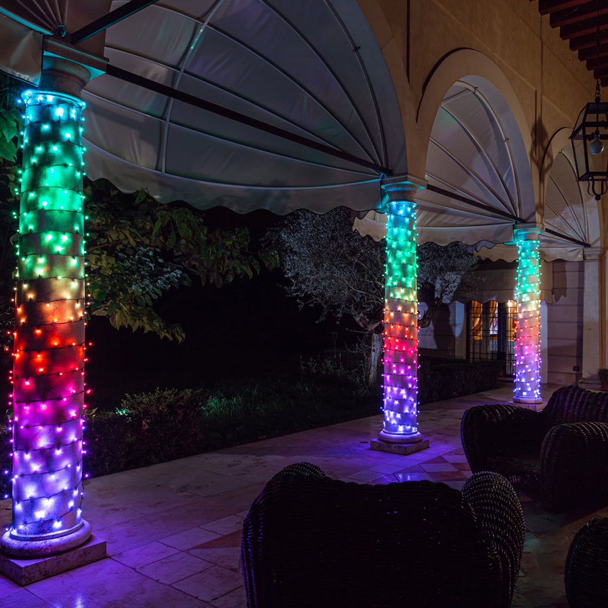 LED-lyslenke Music 600 RGB-LED svart med appstyring