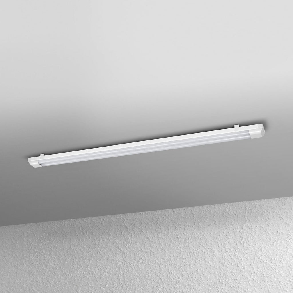 Detalj av LED lysliste POWER BATTEN 120 cm 50W 6000 lm 3000K 2-pk OSRAM