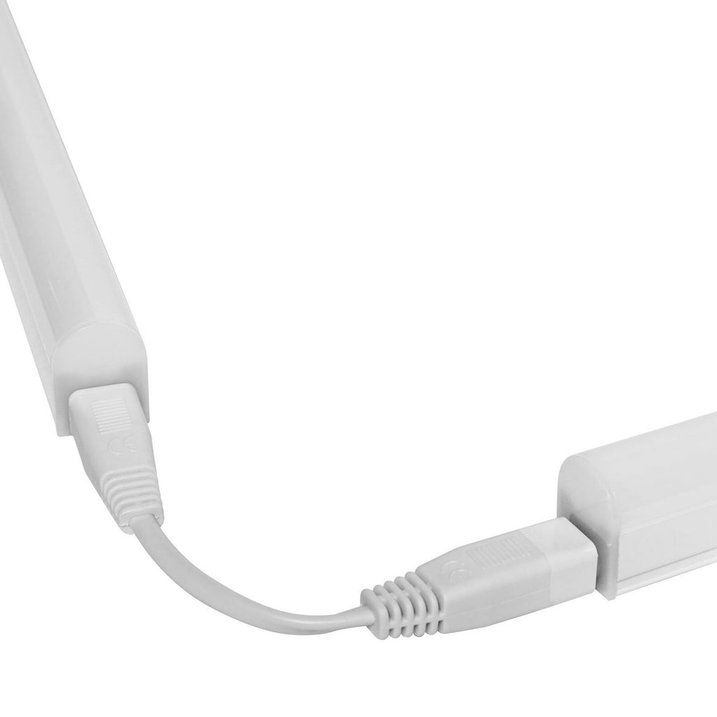 Nærbilde av lysdioder på LED lyslist SWITCH BATTEN med bryter 87 cm 10W 4000K hvit