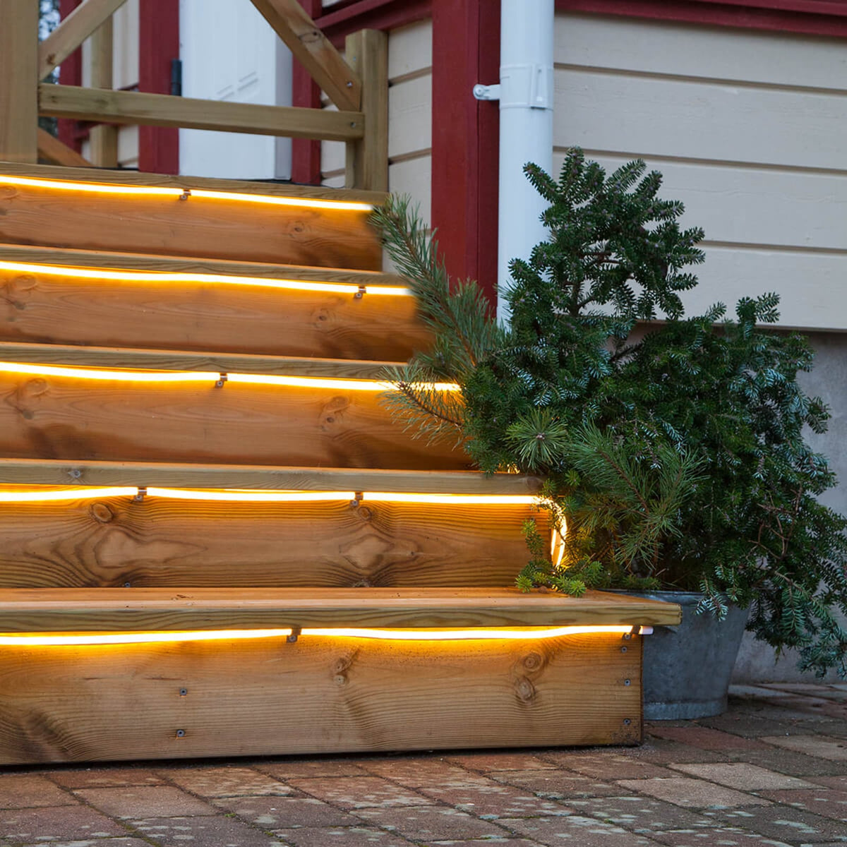 LED-lysslange NeoLED Reel 30 m 1800 LED dagslys IP44 bakside