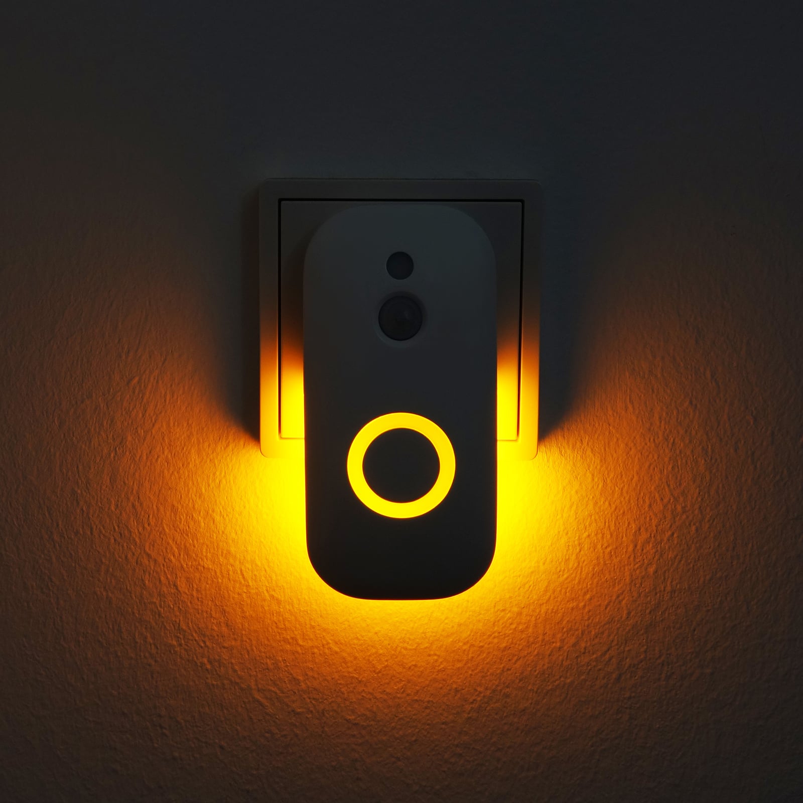 LED nattlys Agena med bevegelsessensor og skumringssensor bakside