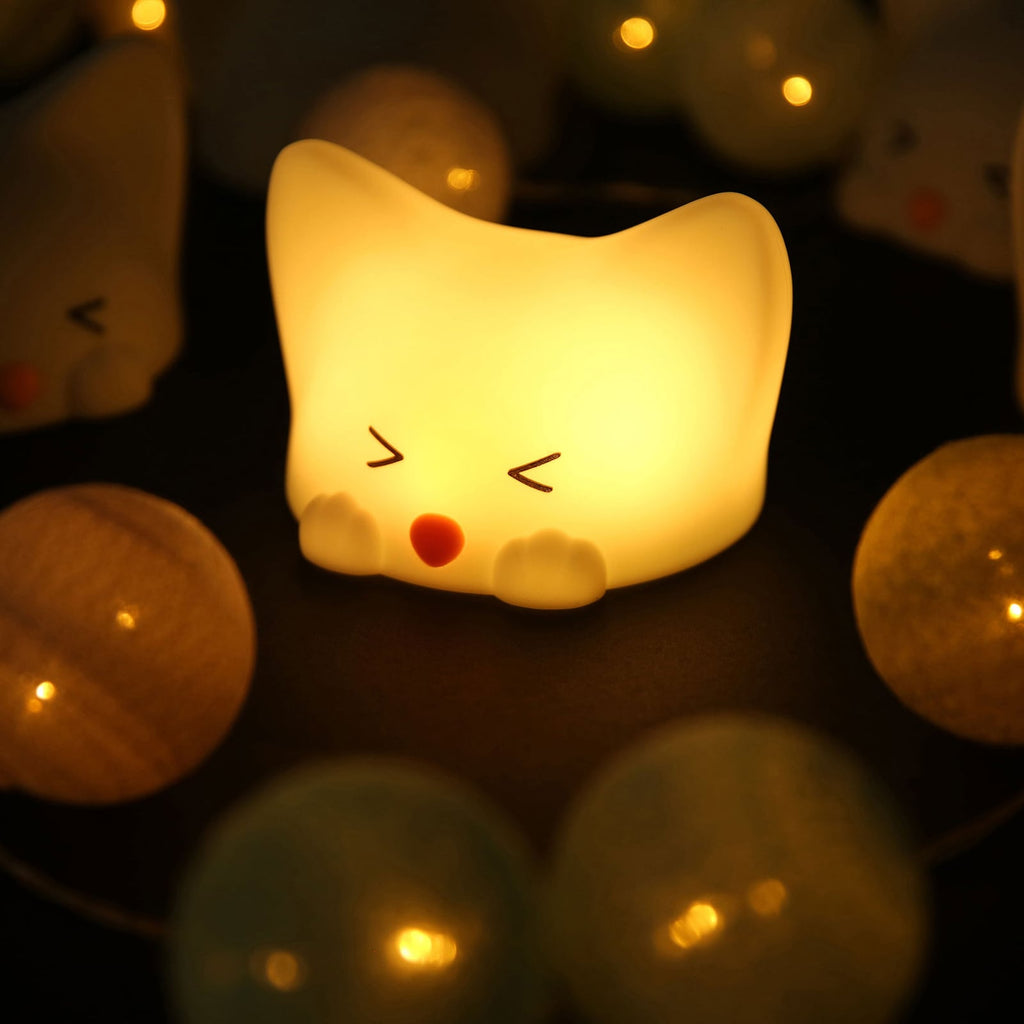 LED nattlys Catty Cat dimbar 7 farger med lyd USB-kabel