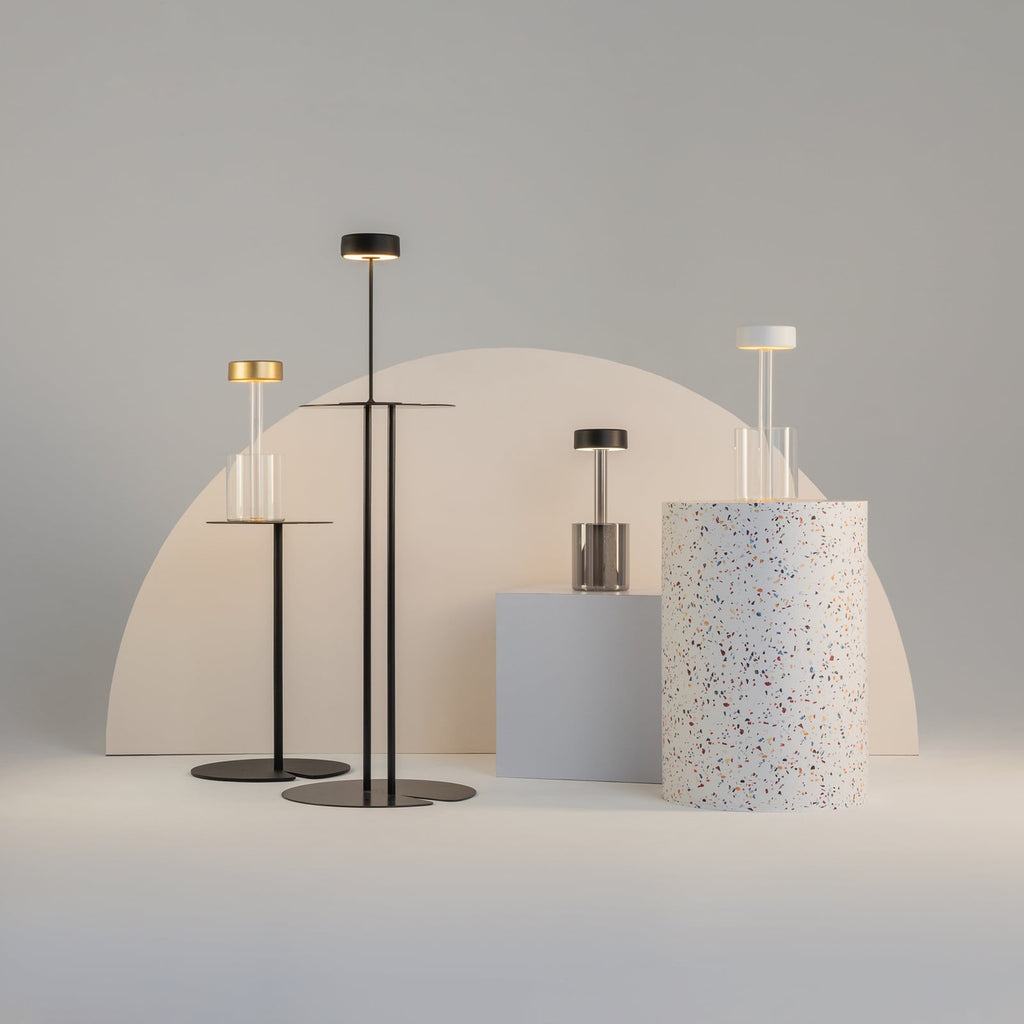 LED oppladbar bordlampe AI Collaboration svart CCT dimbar bakside