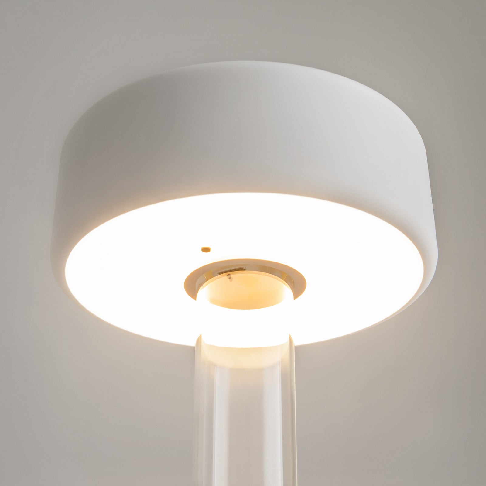 LED oppladbar bordlampe AI Collaboration glass hvit med vasefunksjon