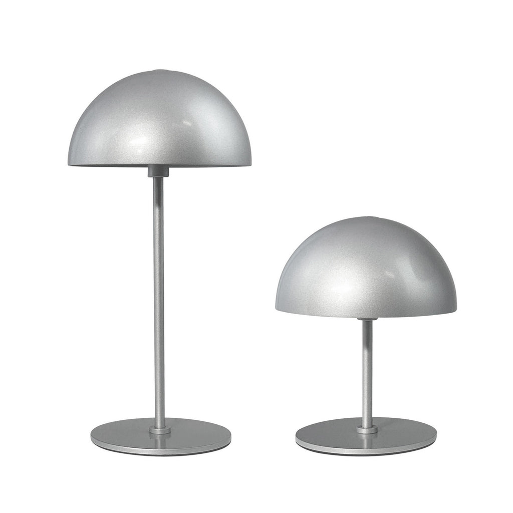 LED oppladbar bordlampe Along sølv 2-pk montert på bord
