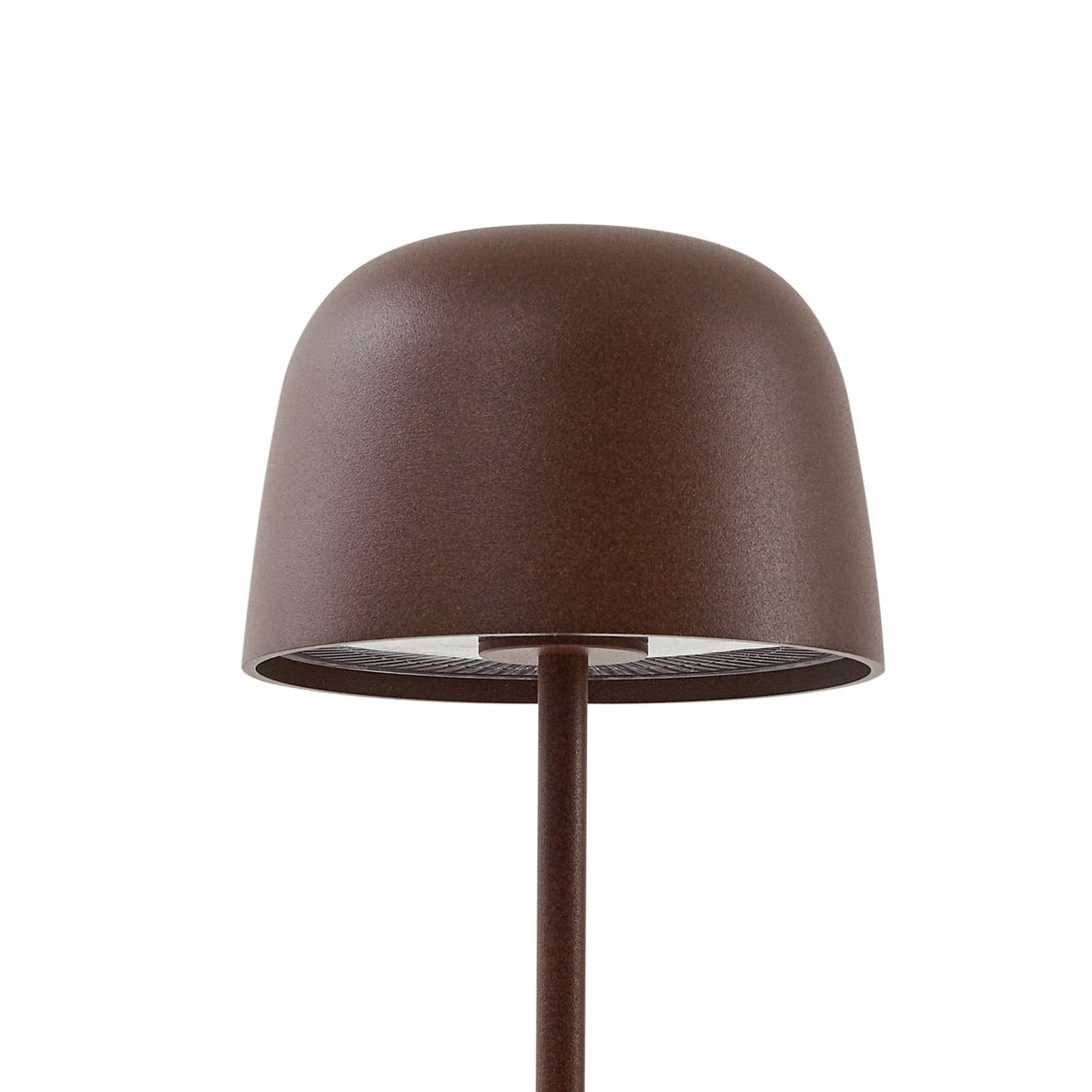 LED oppladbar bordlampe Arietty dimbar rustbrun IP65 nærbilde av overflate