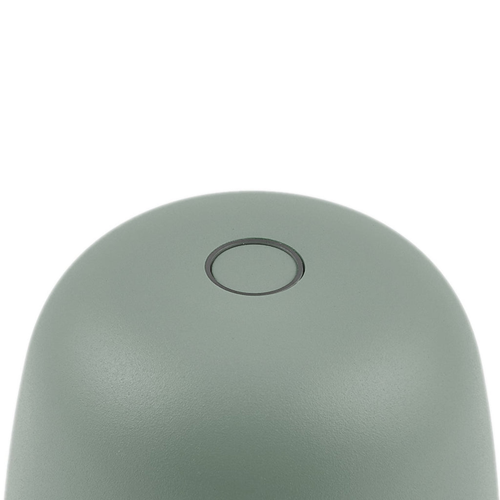 LED oppladbar bordlampe Arietty grønn dimbar IP65 brukt som stemningsbelysning