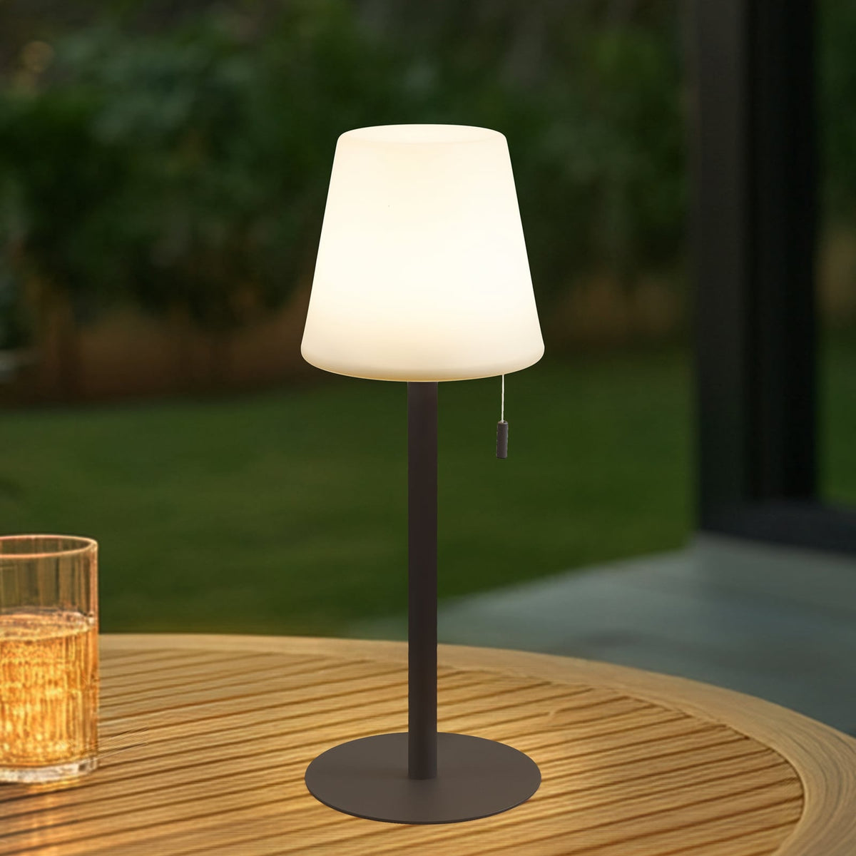 LED oppladbar bordlampe Azalea hvit/brun CCT høydejusterbar IP44 forfra