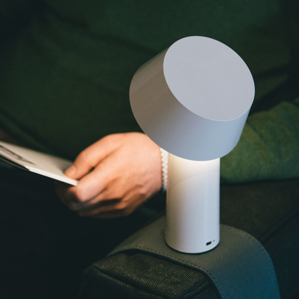 LED oppladbar bordlampe Bicoca hvit dimbar Ø14 cm ladekabel USB-C