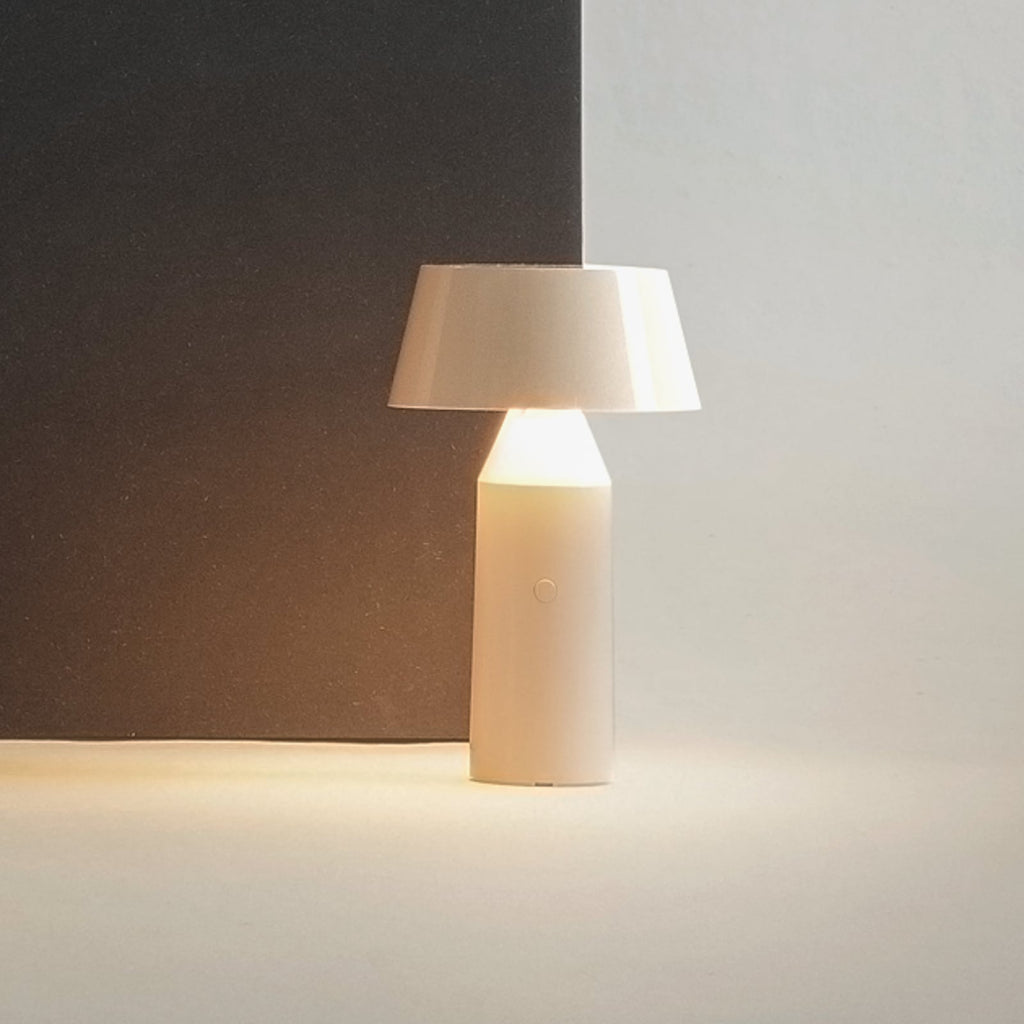 LED oppladbar bordlampe Bicoca hvit dimbar Ø14 cm justerbart lampehode