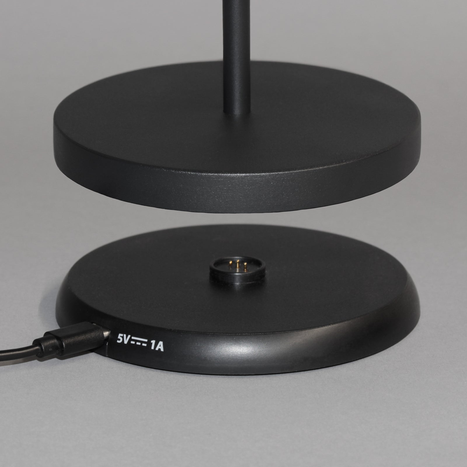 Ladestasjon til LED oppladbar bordlampe Cosenza 2.0 RGB dimbar IP44