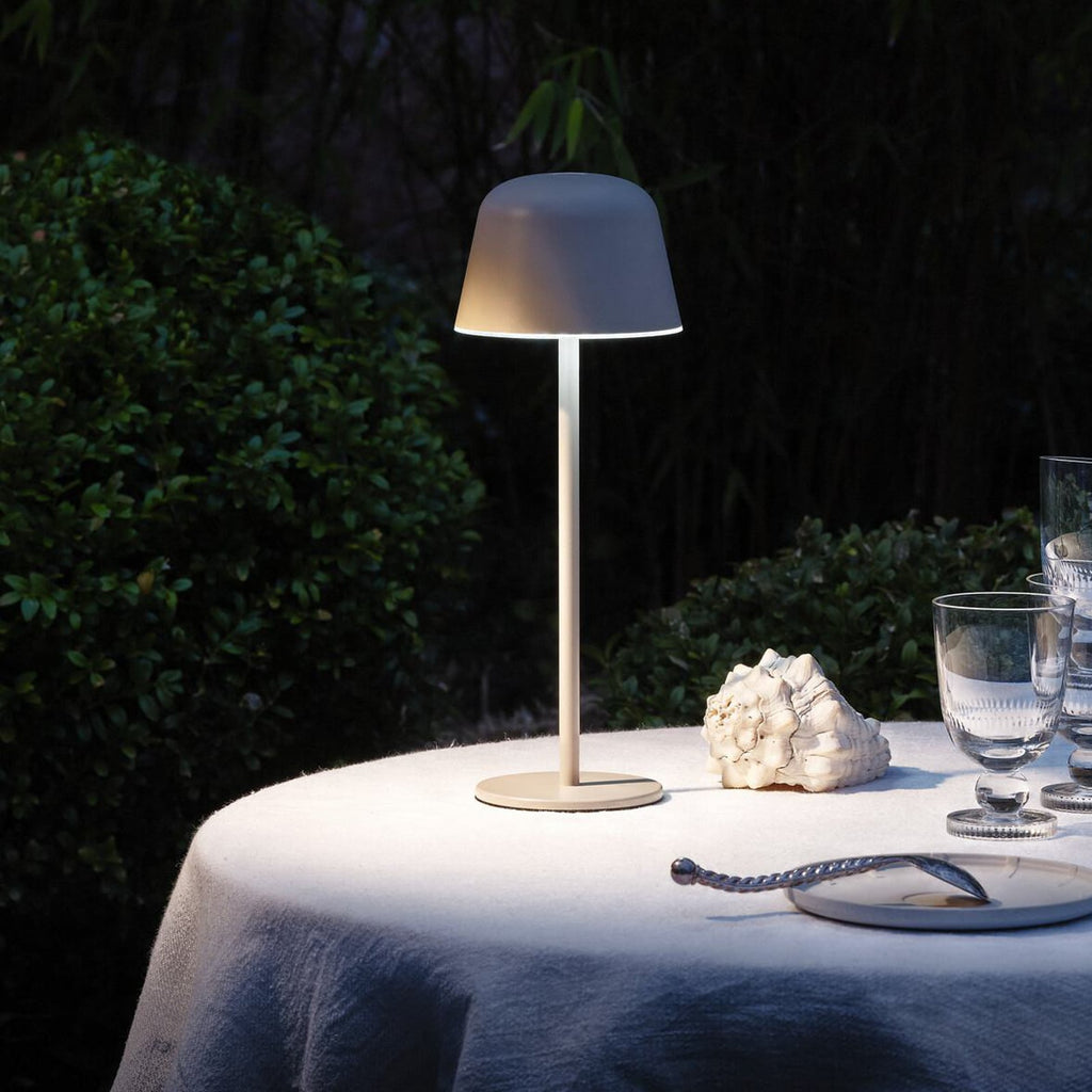 LED oppladbar bordlampe ENDURA STYLE beige CCT IP54 bakside