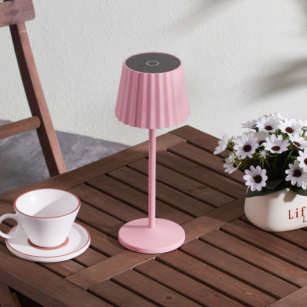 LED oppladbar bordlampe Esali rosa aluminium IP54 dimbar bakside