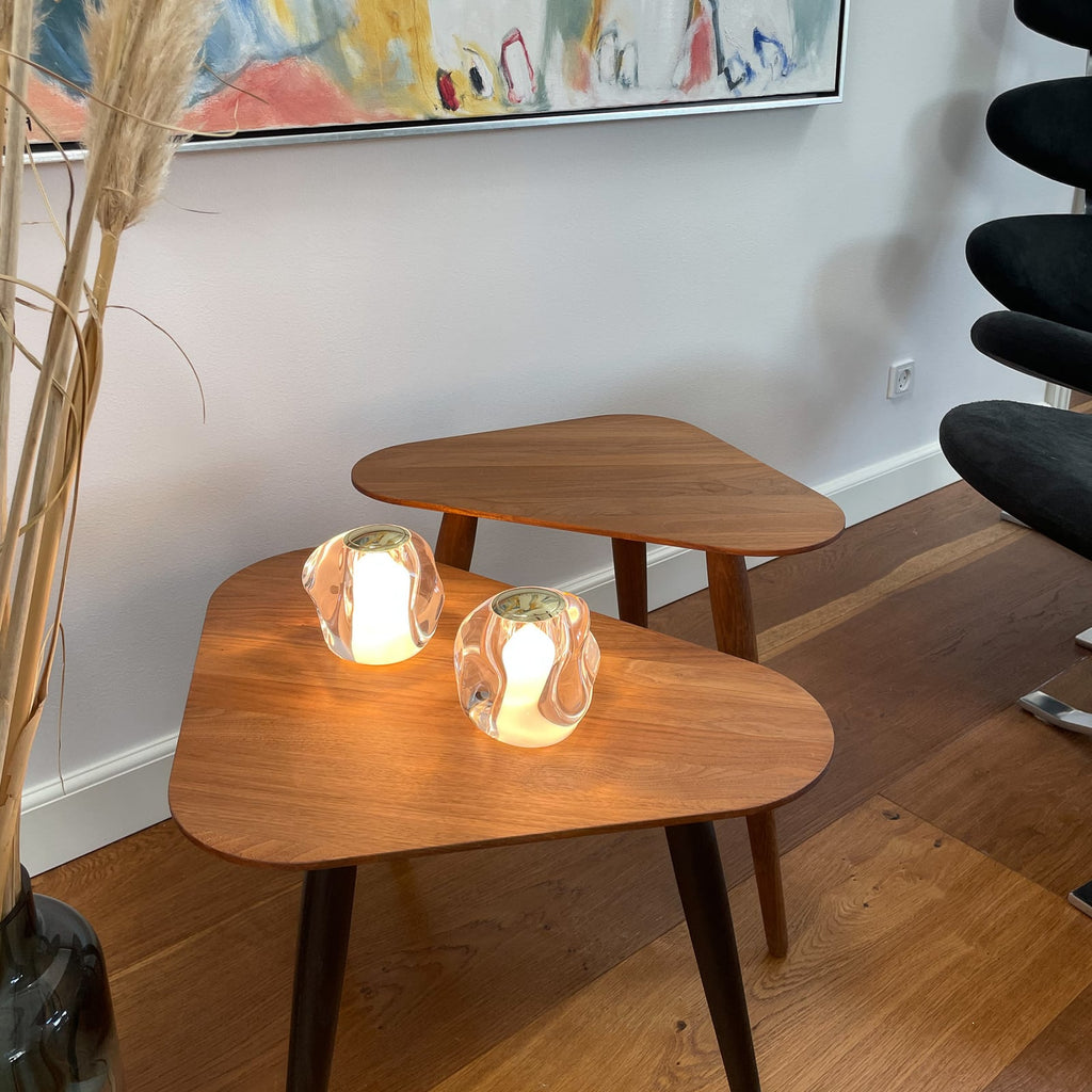 Detalj av LED oppladbar bordlampe Ice Ball gull akryl Ø10,5 cm