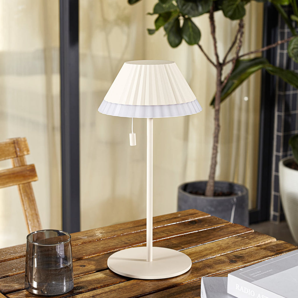 LED oppladbar bordlampe Ilvi beige aluminium detalj av trekkbryter