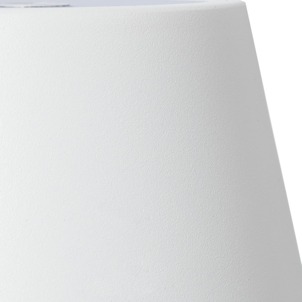 LED oppladbar bordlampe Janea CROSS dimbar hvit IP54 lys i mørkt rom