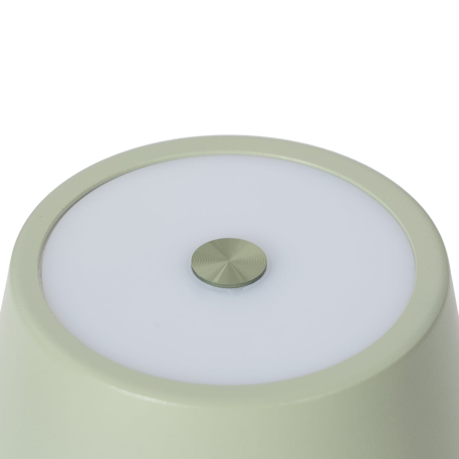 LED oppladbar bordlampe Janea CUBE grønn metall IP54 lys i bruk