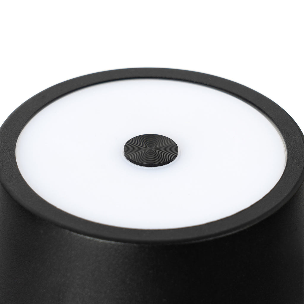 LED oppladbar bordlampe Janea CUBE svart metall lysmodus