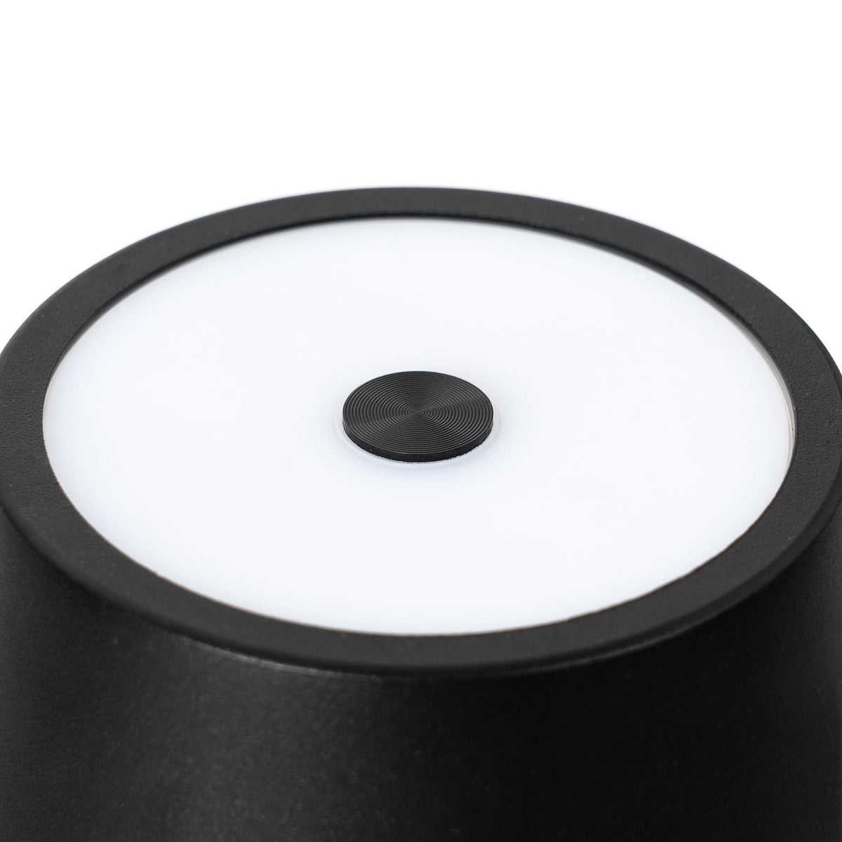 LED oppladbar bordlampe Janea CUBE svart metall lysmodus