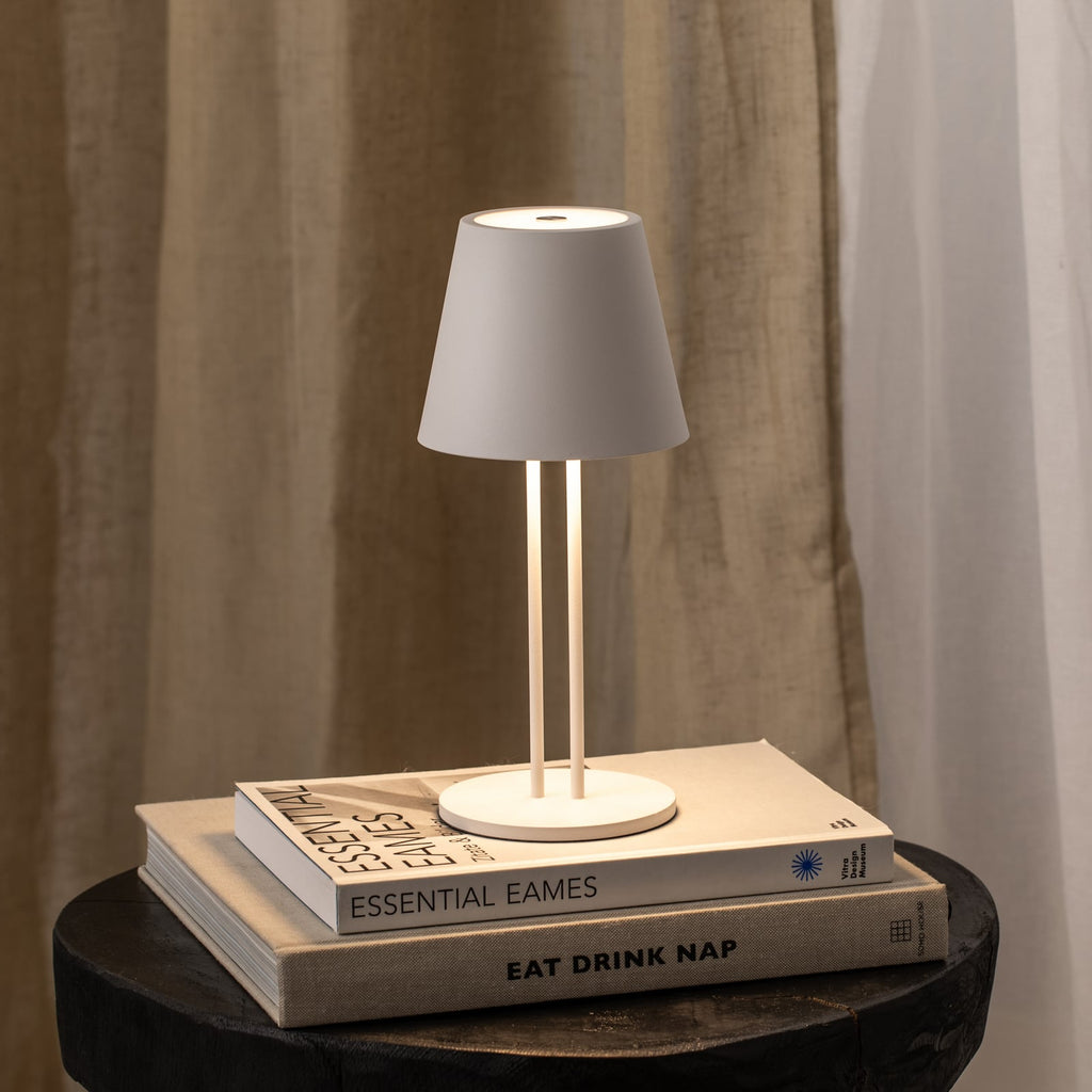 LED oppladbar bordlampe Janea TWIN hvit metall detalj av touchdimmer