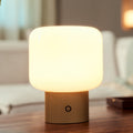 LED oppladbar bordlampe Katrin Palme glass beige dimbar forfra