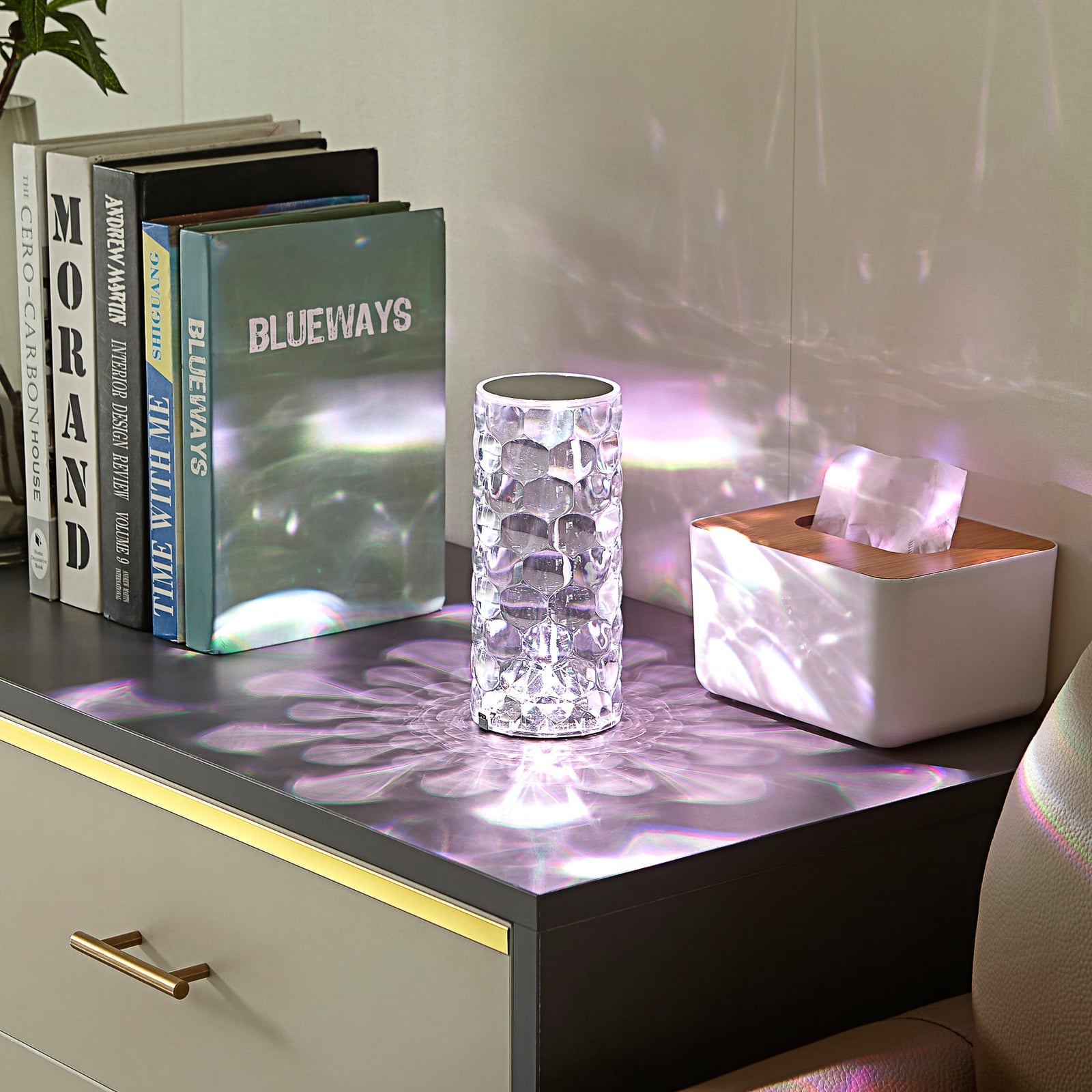 Baksiden av LED oppladbar bordlampe Louane dimbar RGBW 18,5 cm Lindby