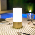 LED oppladbar bordlampe Maia messingfarget RGBW IP44 Newgarden forfra