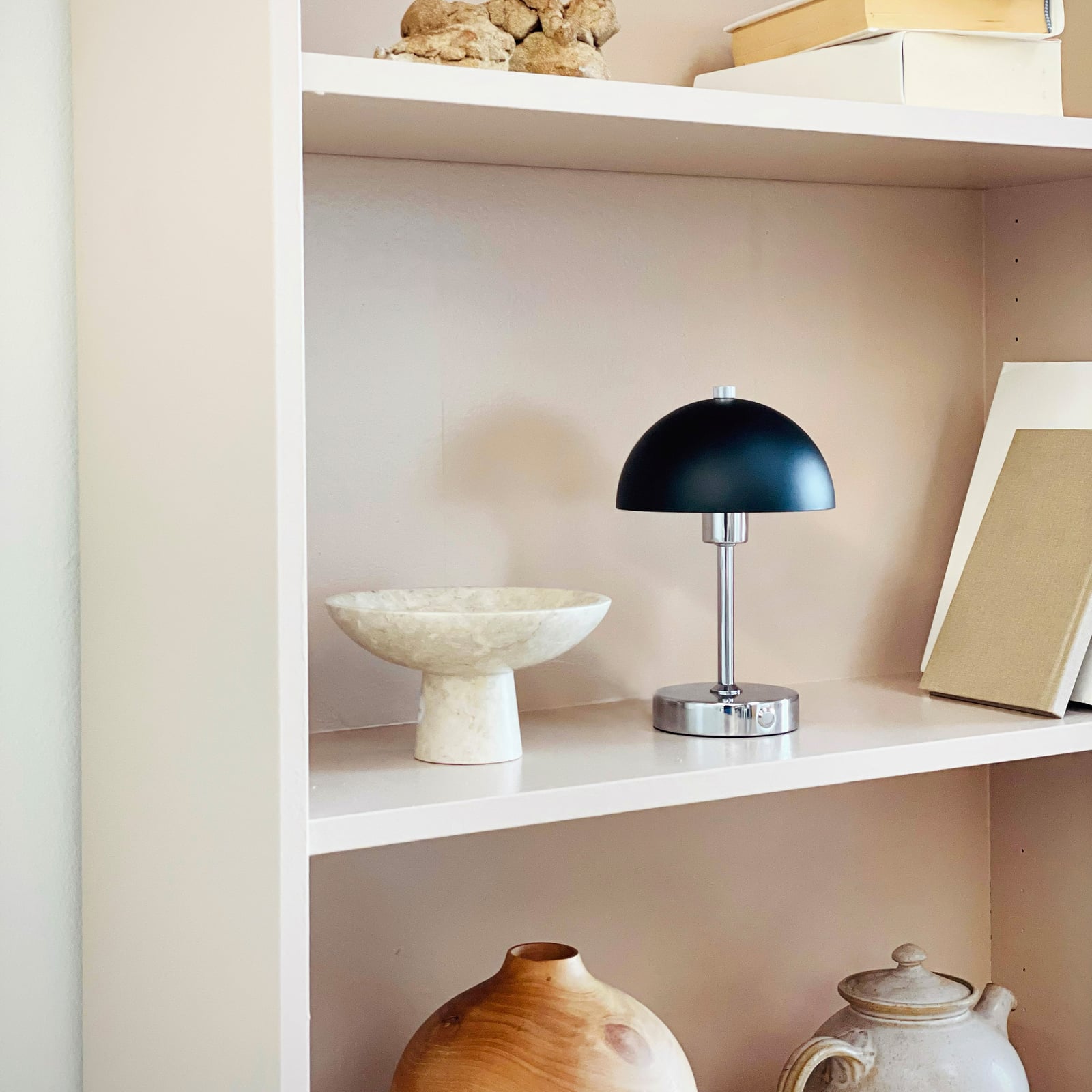 LED oppladbar bordlampe Malmö krom/svart dimbar bakside