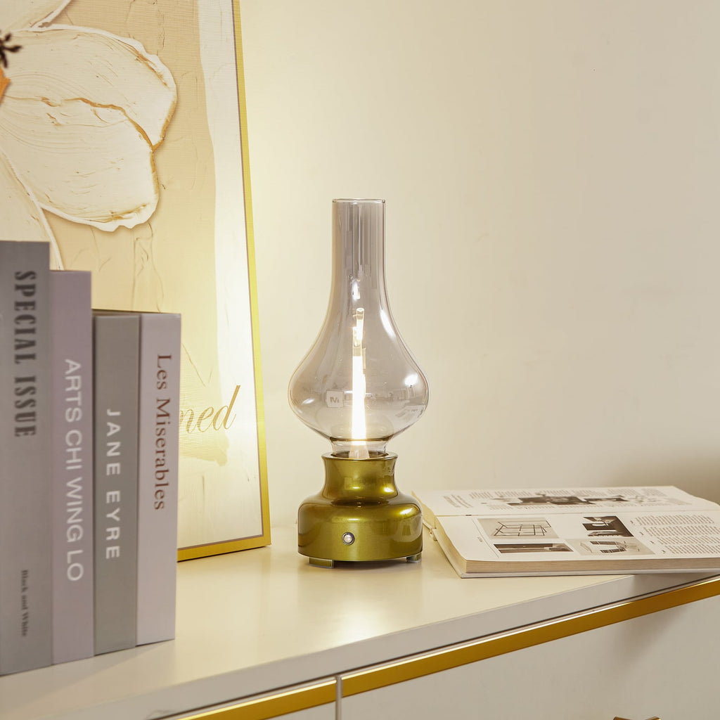 LED oppladbar bordlampe Maxentius dimbar grønn glass forfra