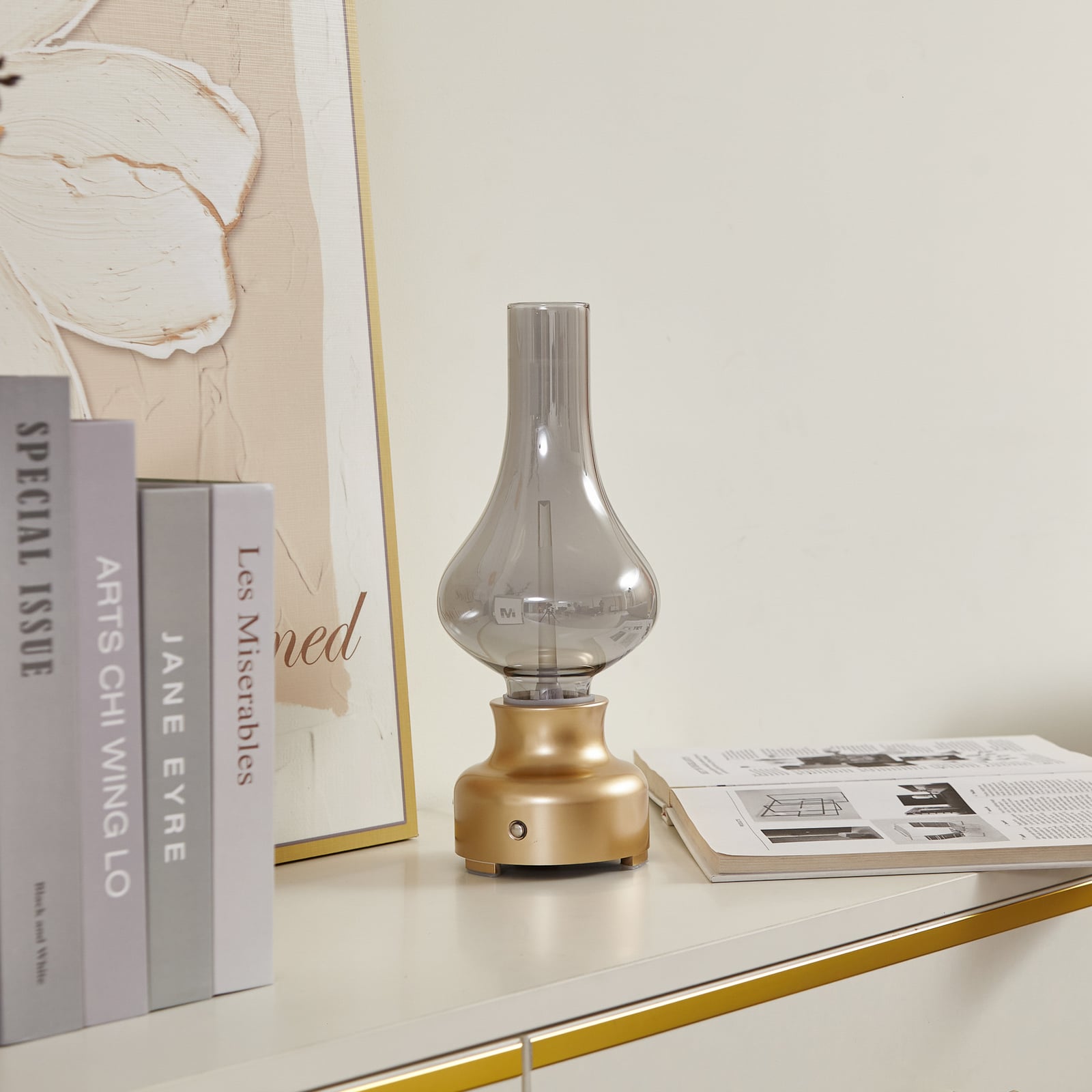 LED oppladbar bordlampe Maxentius glass gull dimbar bakside