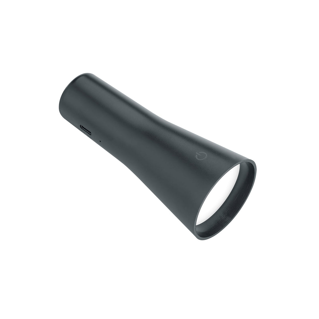 Nærbilde av touchdimmer på LED oppladbar bordlampe Maxi svart metall