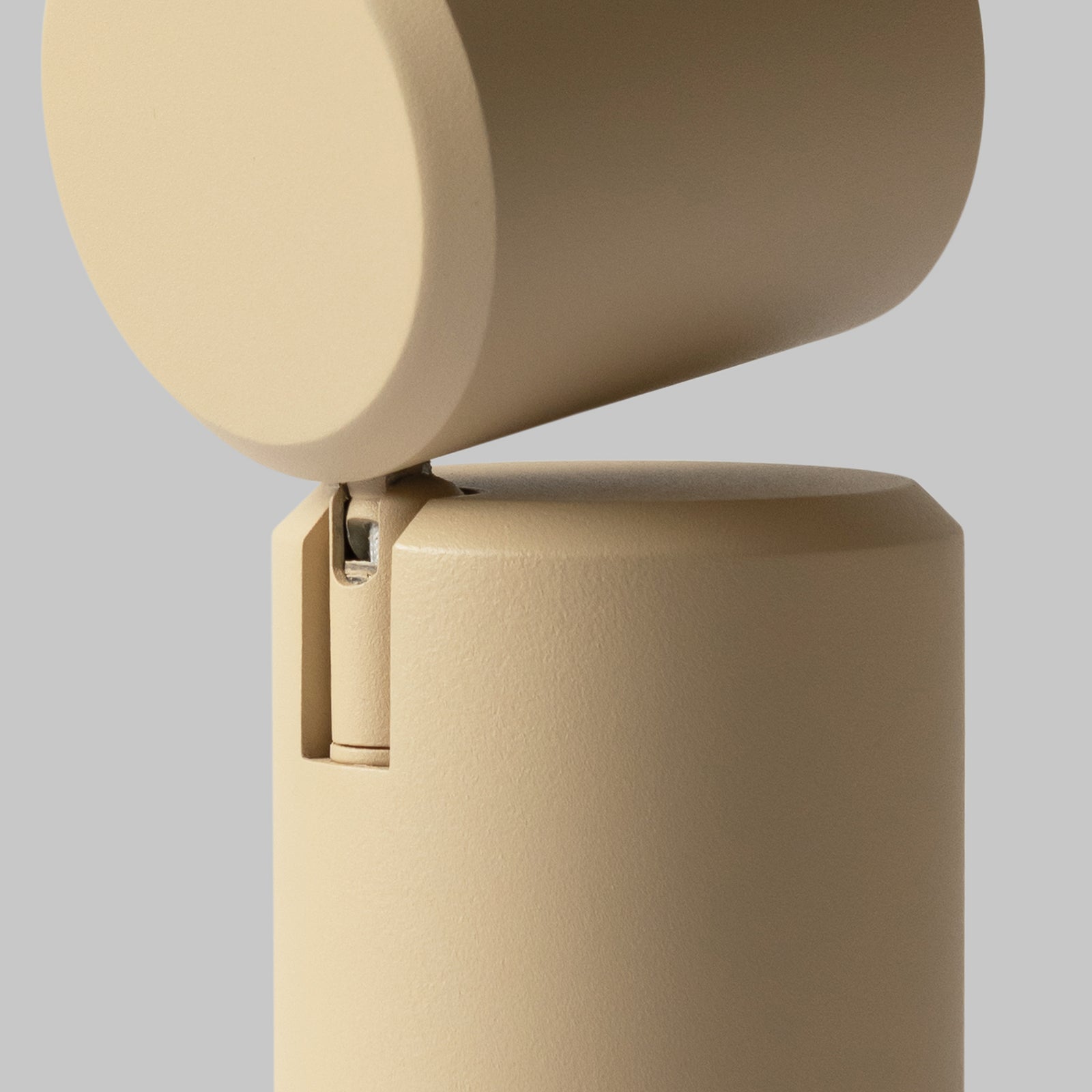 LED oppladbar bordlampe Milan dimbar beige aluminium - IT'S ABOUT ROMI