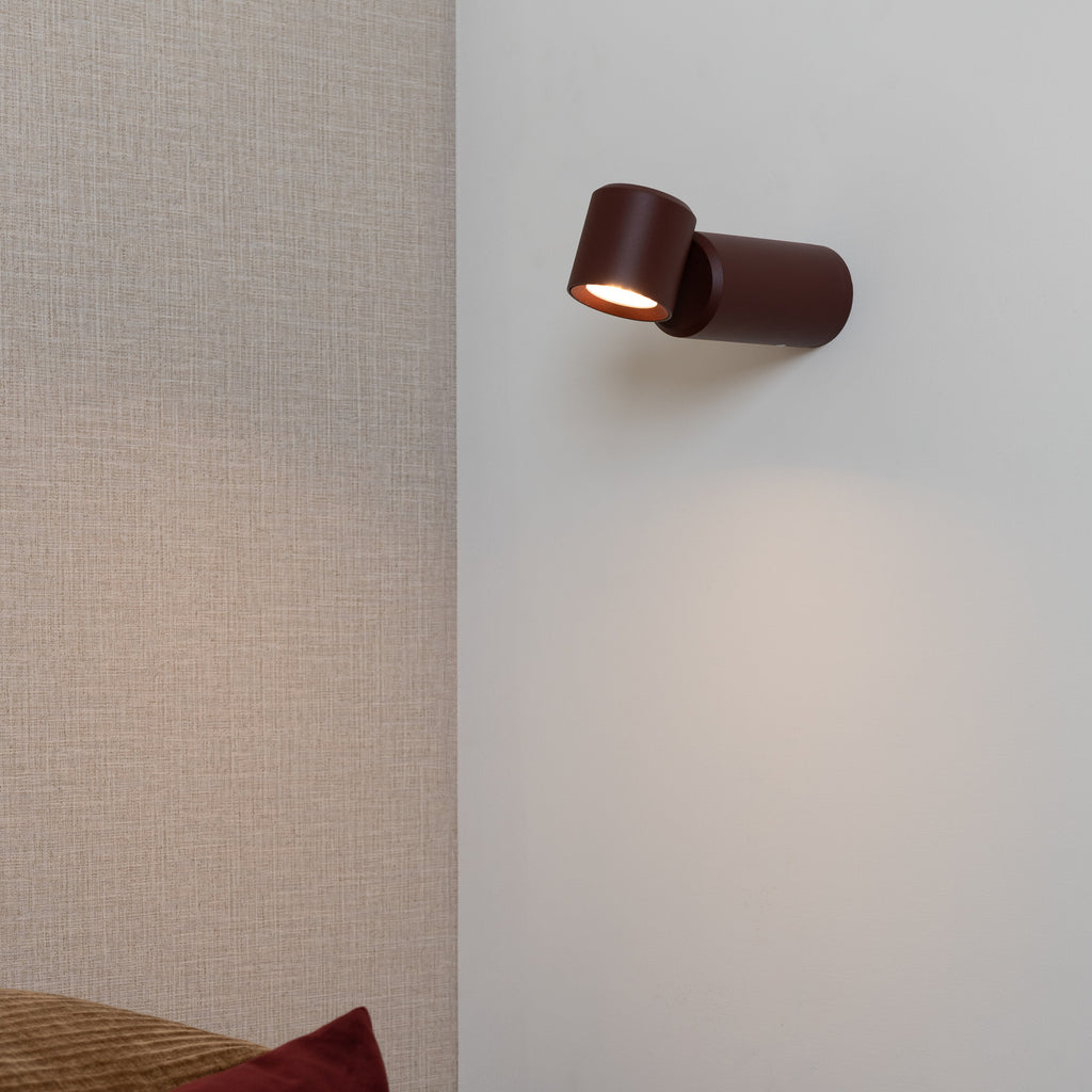 LED oppladbar bordlampe Milan mørkerød aluminium 19 cm - IT'S ABOUT ROMI