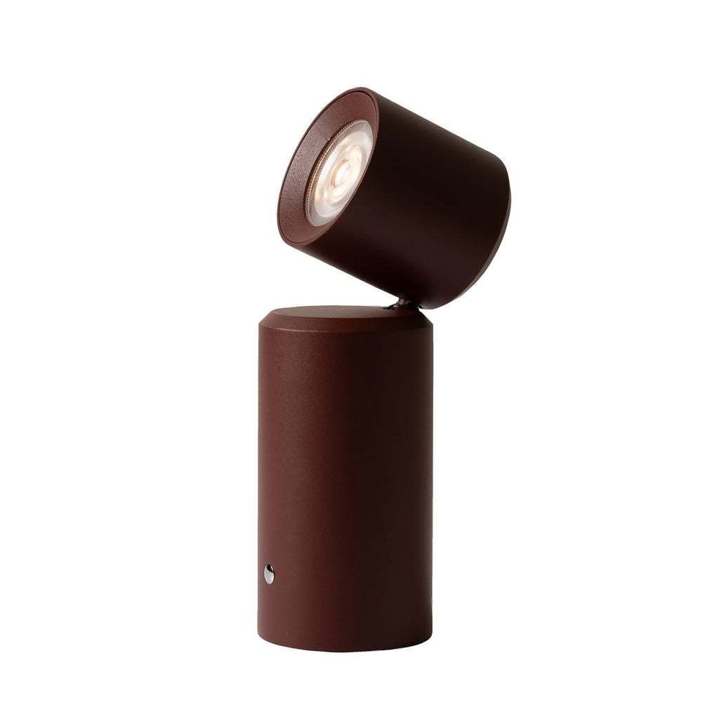 LED oppladbar bordlampe Milan mørkerød aluminium montert i stue