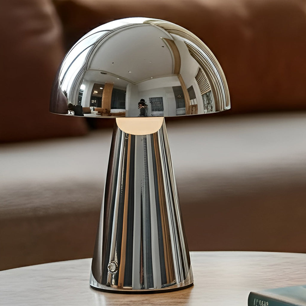 LED oppladbar bordlampe Nevijo krom dimbar forfra