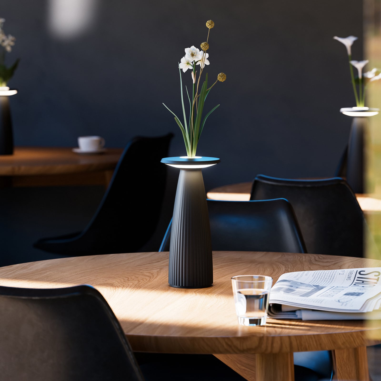 LED oppladbar bordlampe Nuflair svart dimbar bakside