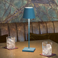 LED oppladbar bordlampe Nuindie dimbar aluminium IP54 blå - Sigor forfra