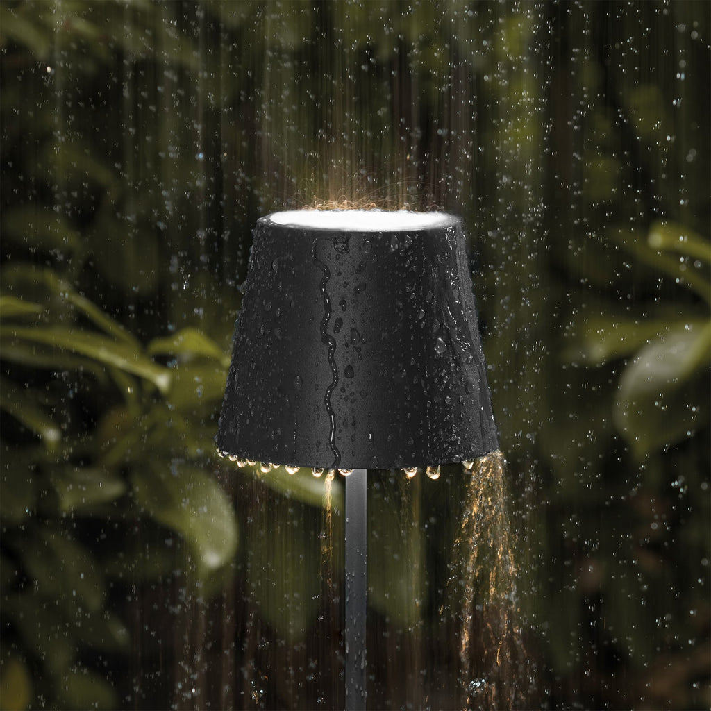 LED oppladbar bordlampe Nuindie mini dimbar svart IP54 detalj av skjerm